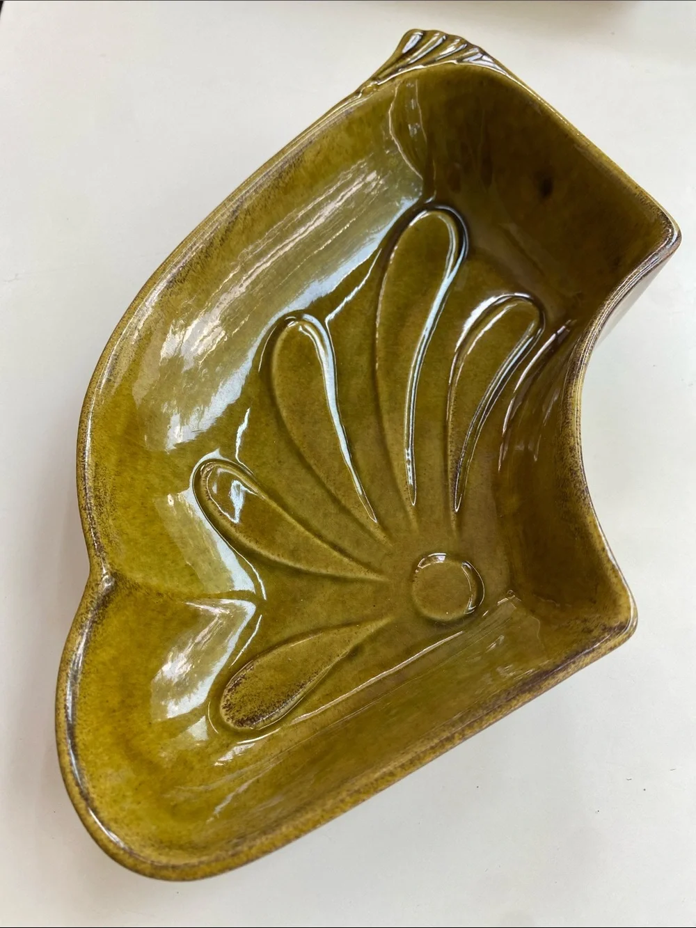 California Pottery Vintage MCM Lazy Susan Avocado Green Dish L54